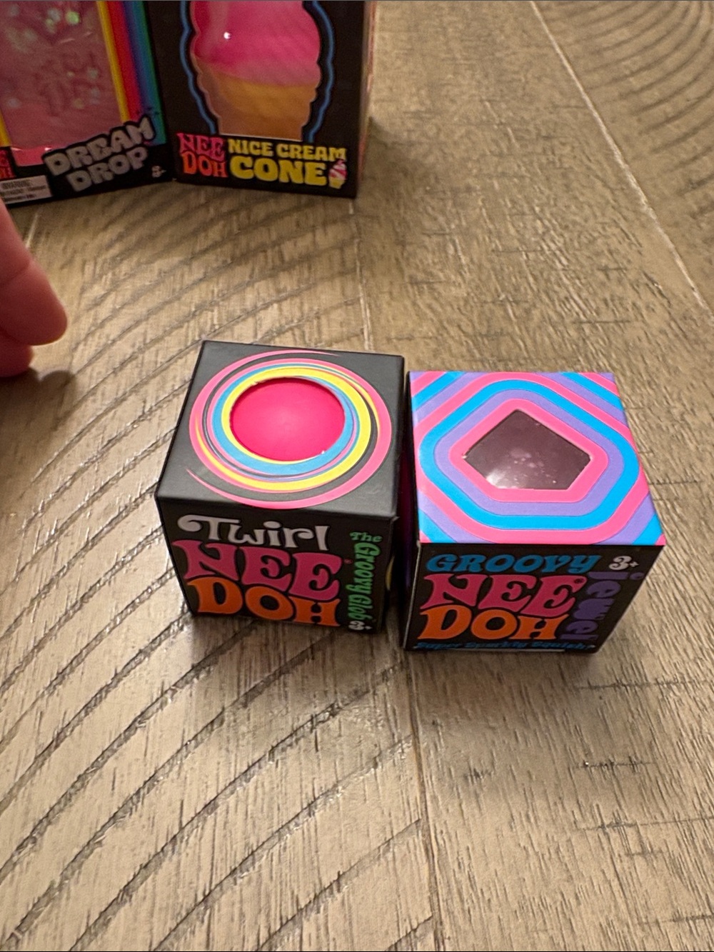 Nee Doh bundle Dream Drop & Nice Cream Cone - 2 mini Pink Play Dough Sets - Picture 12 of 12